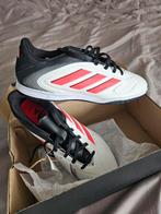 Nieuwe Adidas Mini-voetbalschoenen, Ophalen, Zo goed als nieuw