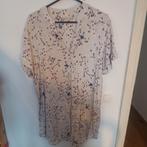 Jurk wit en zwart bloemen H&M, Kleding | Dames, Jurken, Maat 38/40 (M), H&M, Wit, Ophalen of Verzenden