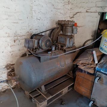Vintage Ceccato luchtcompressor, 100 litres ou plus, Enlèvement, Utilisé