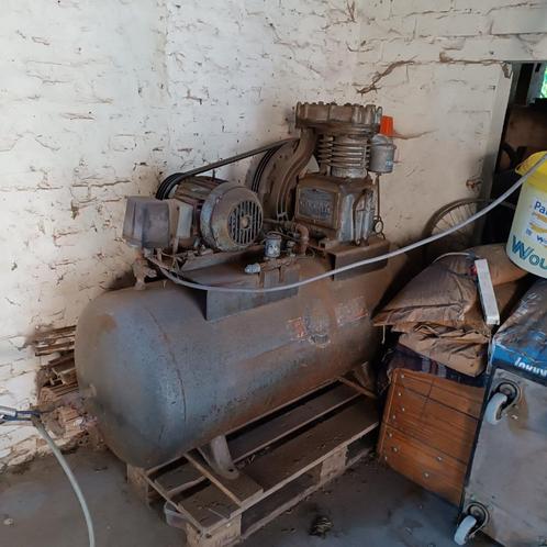 Vintage Ceccato luchtcompressor, Doe-het-zelf en Bouw, Compressors, Gebruikt, 100 liter of meer, Ophalen