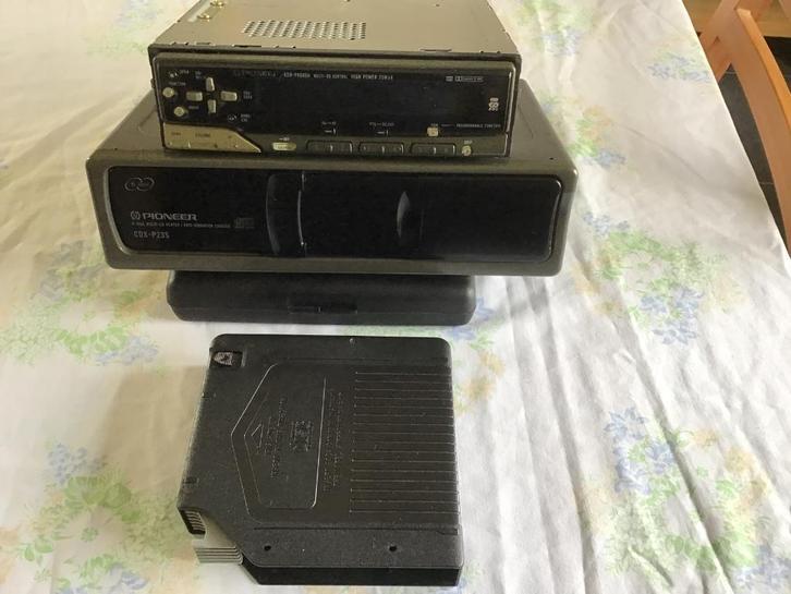Radio - cassette - CD avec chargeur - KEH P6600 K, Auto diversen, Autoradio's, Zo goed als nieuw, Ophalen