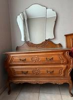 Commode met spiegel, Enlèvement