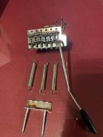 Fender origineel tremolo met toebehoren, Ophalen of Verzenden, Gebruikt