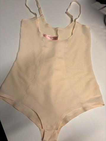 Corrigerende body Hunkemöller maat M beschikbaar voor biedingen