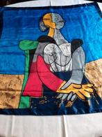 Picasso kleurige zijden sjaal. Afmeting 87cm op 86 cm., Kleding | Dames, Overige Dameskleding, Ophalen of Verzenden, Zo goed als nieuw