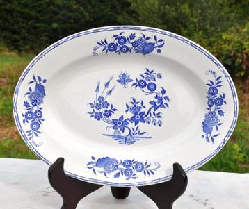 plat de service ovale boch grand bouquet  beschikbaar voor biedingen