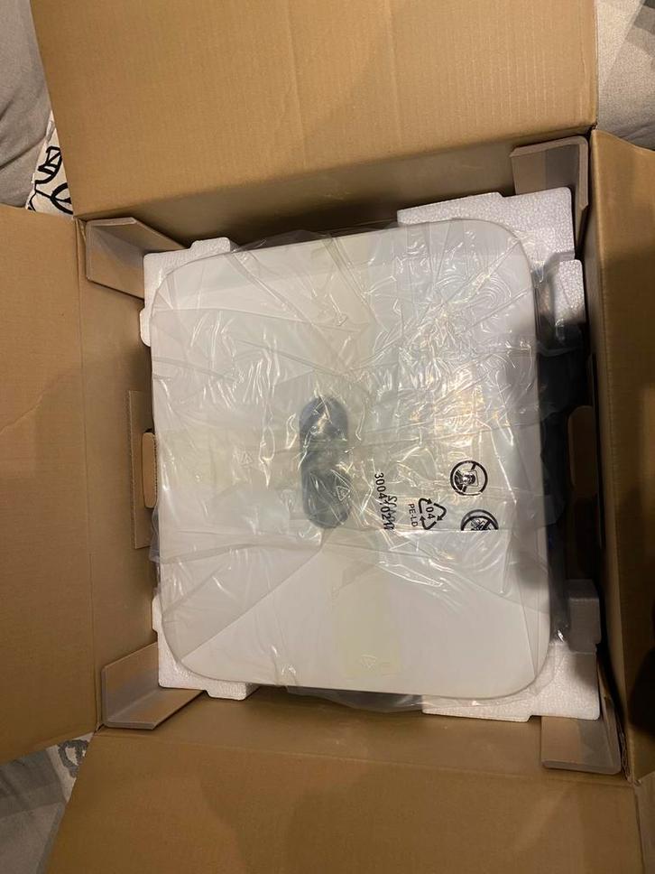 Onduleur Huawei SUN2000-5KTL-M1, Doe-het-zelf en Bouw, Zonnepanelen en Toebehoren, Nieuw, Compleet systeem, Ophalen