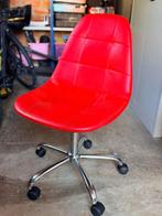 Gratis af te halen in Edegem, Huis en Inrichting, Bureaustoelen, Ophalen, Gebruikt, Bureaustoel, Rood
