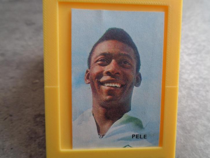 VOETBAL PRENT CHROMO  PELE   MIDDEN JAREN 60, Antiek en Kunst, Antiek | Glaswerk en Kristal, Ophalen of Verzenden