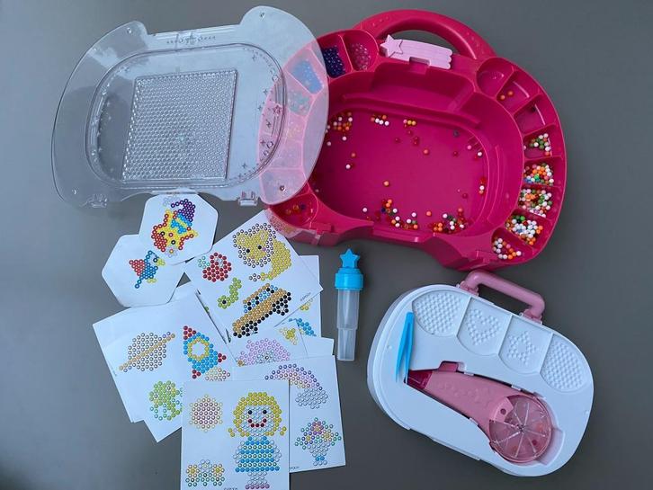 Coffret de luxe Aquabeads (perles d'eau), Enfants & Bébés, Jouets | Éducatifs & Créatifs, Utilisé, Bricolage, Enlèvement ou Envoi