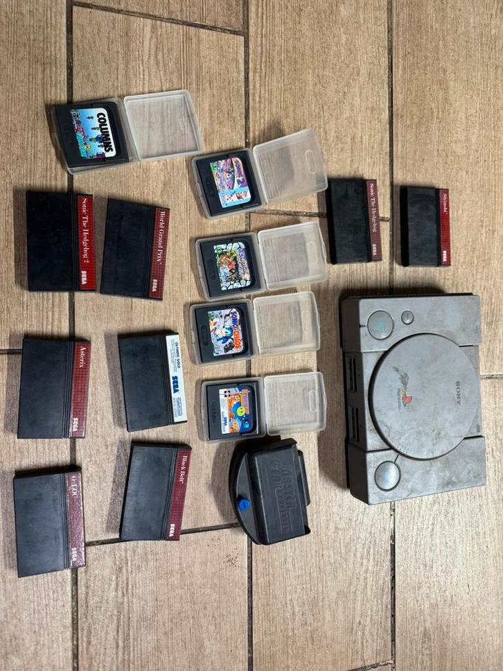 Lot rétro SEGA + PlayStation – Master System / Game Gear, Games en Spelcomputers, Spelcomputers | Nintendo Game Boy, Gebruikt