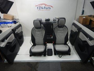 VW Tiguan 571 Interieur Leer Leder Leren Memory dash lijst v beschikbaar voor biedingen