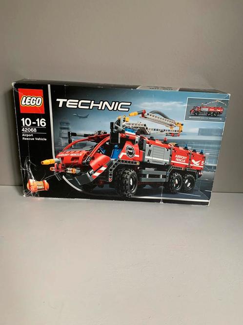 Lego Technic 42068 Airport Rescue Vehicle - 100 % complet, Enfants & Bébés, Jouets | Duplo & Lego, Comme neuf, Lego, Ensemble complet