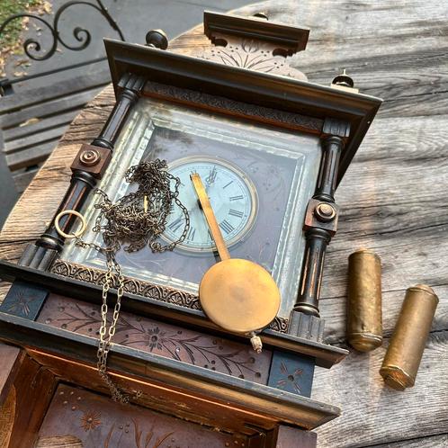 Antieke wandklok , gewichten en slinger 1900 – gesigneerd, Antiek en Kunst, Antiek | Klokken, Ophalen of Verzenden