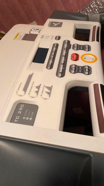 Elektrisch tapijt moet dringend worden geliquideerd beschikbaar voor biedingen