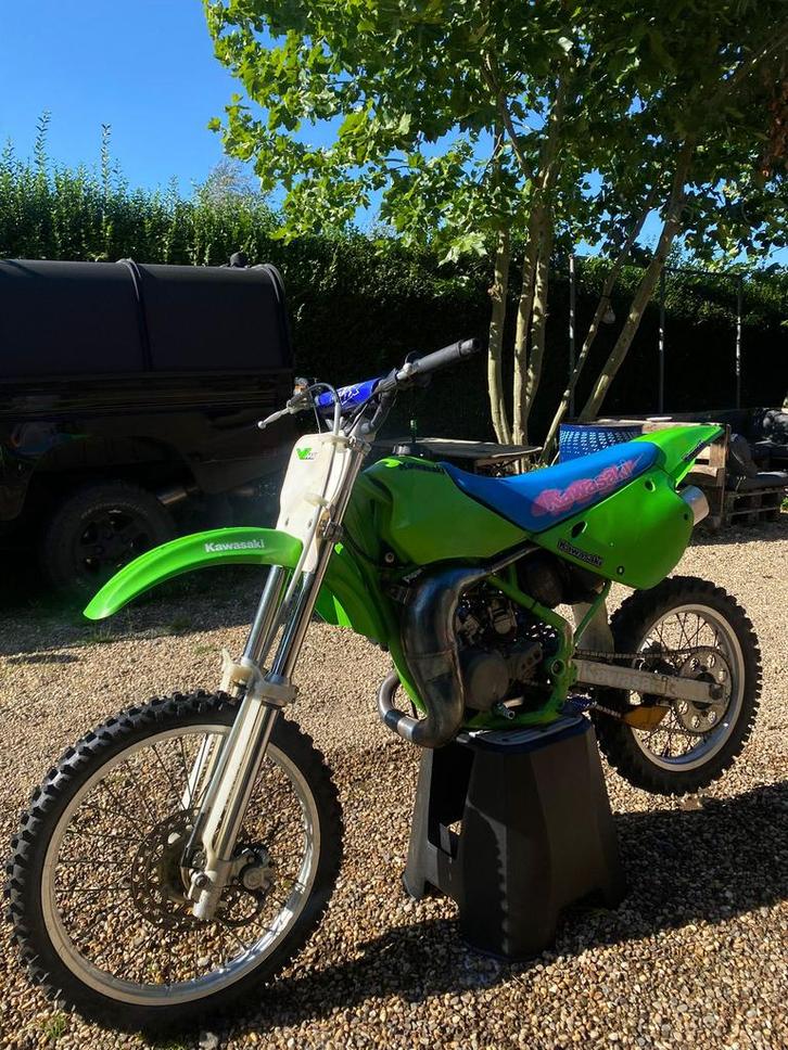 Kawasaki KX 80, Fietsen en Brommers, Brommers | Crossbrommers, Zo goed als nieuw, Honda, Ophalen