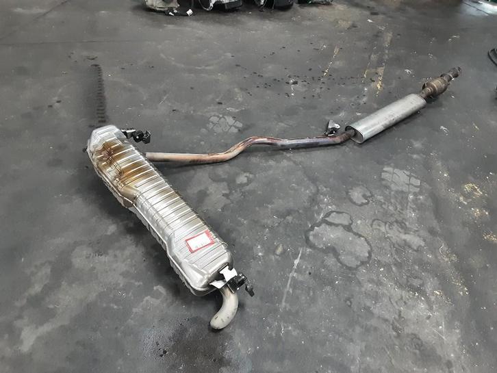 UITLAAT COMPLEET BMW X1 (U11) (01-2022/-) (20353510), Auto-onderdelen, Uitlaatsystemen, BMW, Gebruikt