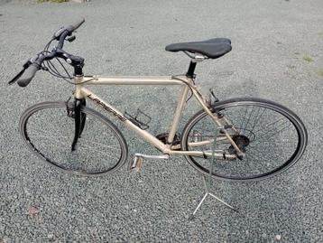fitnessbike medium beschikbaar voor biedingen