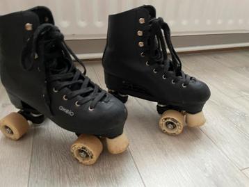 Patins à roulettes beschikbaar voor biedingen