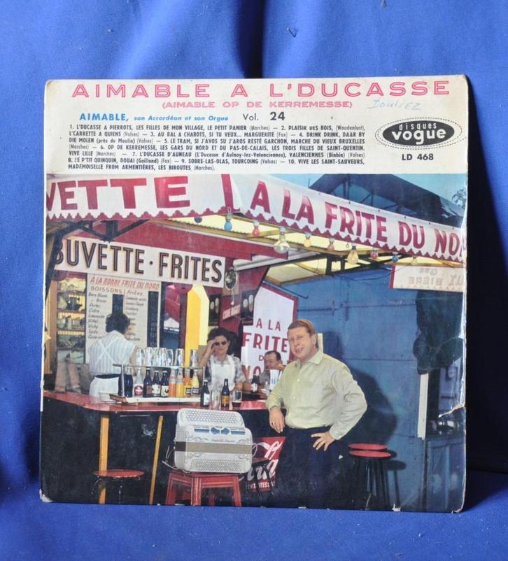 ancien vinyl 33 tours accordeon aimable a l'ducasse  (x2040), CD & DVD, Vinyles | Autres Vinyles, Utilisé, Enlèvement ou Envoi