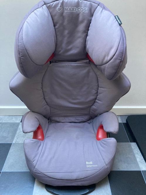 Autostoel kind grijs, Kinderen en Baby's, Autostoeltjes, Isofix, Verstelbare rugleuning, Slaapstand, Zijbescherming, Ophalen