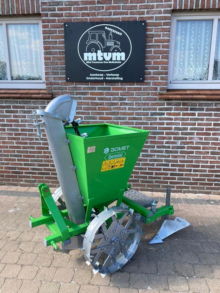 Nieuwe Aardappelplanter 1rij voor minitractor vanaf 15pk, Jardin & Terrasse, Produits de culture, Enlèvement ou Envoi