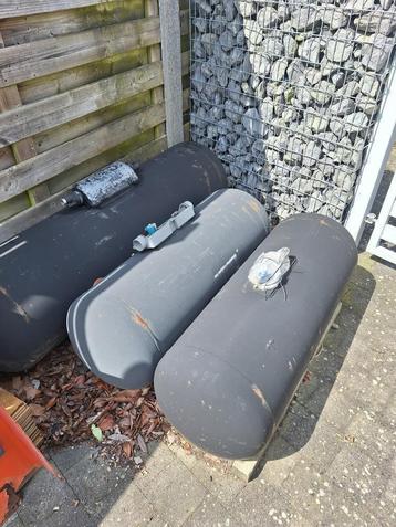 2x LPG-tank 120l en 1x 240l beschikbaar voor biedingen