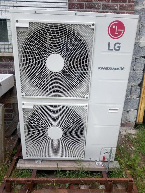 buiten unit warmtepomp  LG, Doe-het-zelf en Bouw, Verwarming en Radiatoren, Zo goed als nieuw, Overige typen, 800 watt of meer