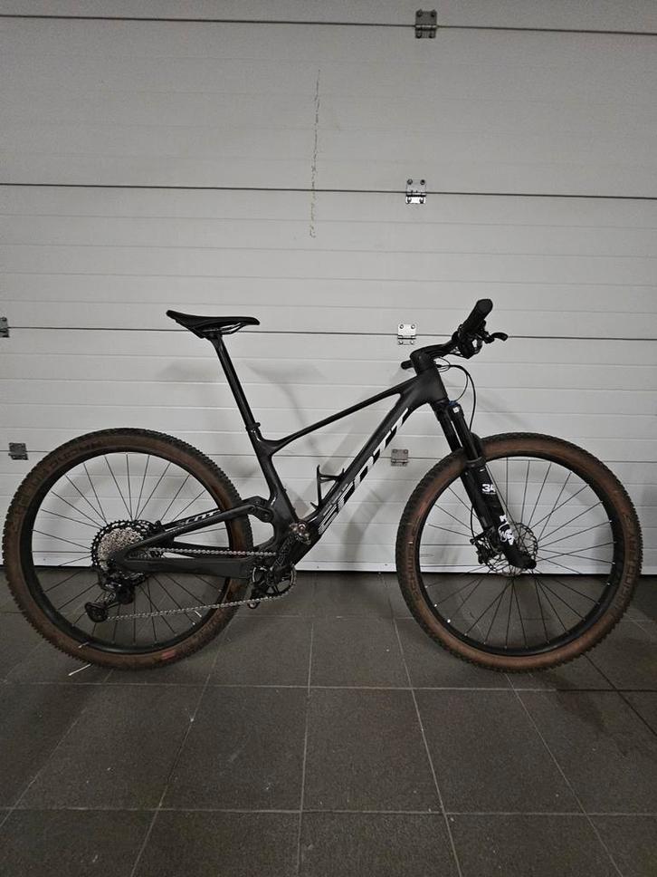 scott spark rc team 2022 medium, Fietsen en Brommers, Fietsen | Mountainbikes en ATB, Ophalen