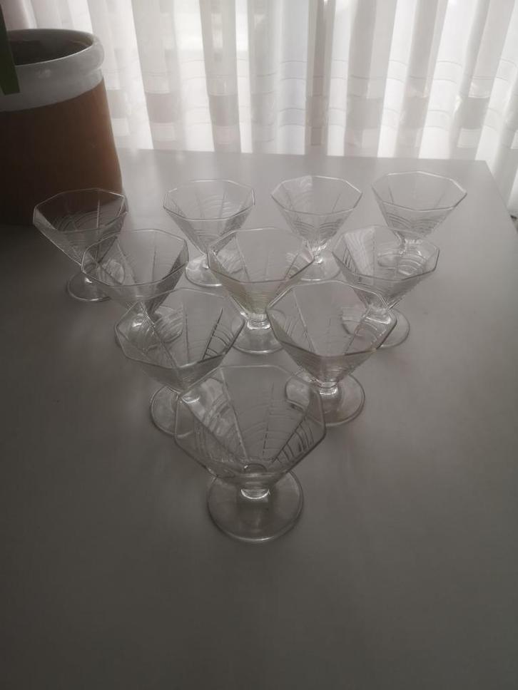 Zeshoekig coupe glazen op voet, Verzamelen, Glas en Drinkglazen, Ophalen of Verzenden
