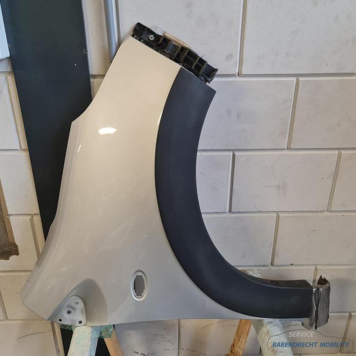 Spatbord rechts voor Suzuki Alto Cross VII 7 HA25 zilver met, Auto-onderdelen, Carrosserie, Suzuki, Voor, Rechts, Gebruikt