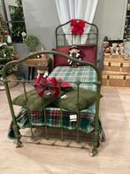 Ijzeren bed met mooie patine, Antiek en Kunst, Ophalen