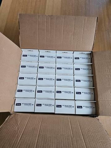 Lyreco reinigingsdoekjes 20 stuks 20 doos  beschikbaar voor biedingen