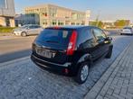 Ford fiesta 1.3i 116.000km, Autos, Ford, 5 places, Noir, Achat, Hatchback