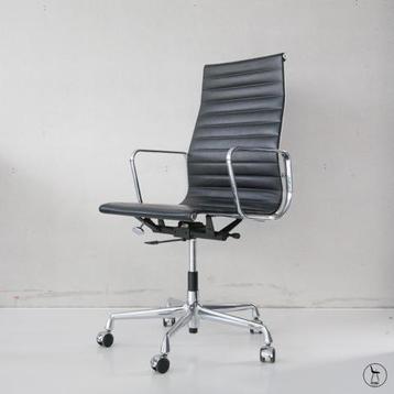 Vitra Eames Ea 119 chroom zwart leder bureaustoel 