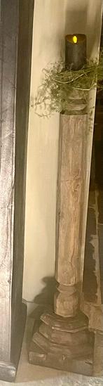 Colonne/pilier en bois sur socle en bois, Comme neuf, Enlèvement ou Envoi
