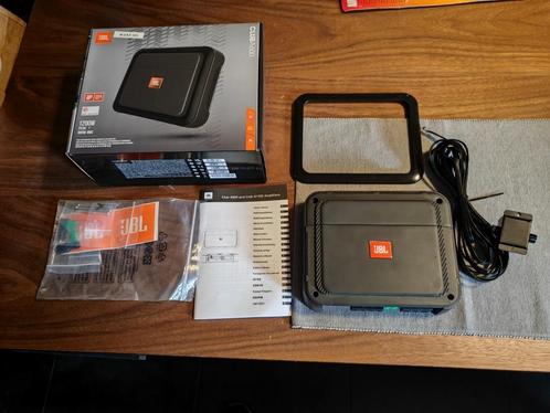 JBL CLUB A600 MONO BLOK EINDVERSTERKER + REMOTE 600W 2 OHM, Auto diversen, Autoradio's, Zo goed als nieuw, Ophalen of Verzenden