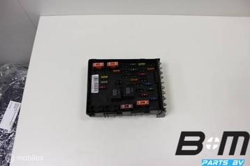 Centrale zekeringkast motorruimte VW Passat B7 3C0937125 beschikbaar voor biedingen