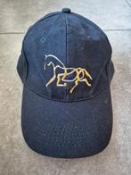 Petje Jumping Mechelen, Pet, Gedragen, Jumping Mechelen, One size fits all