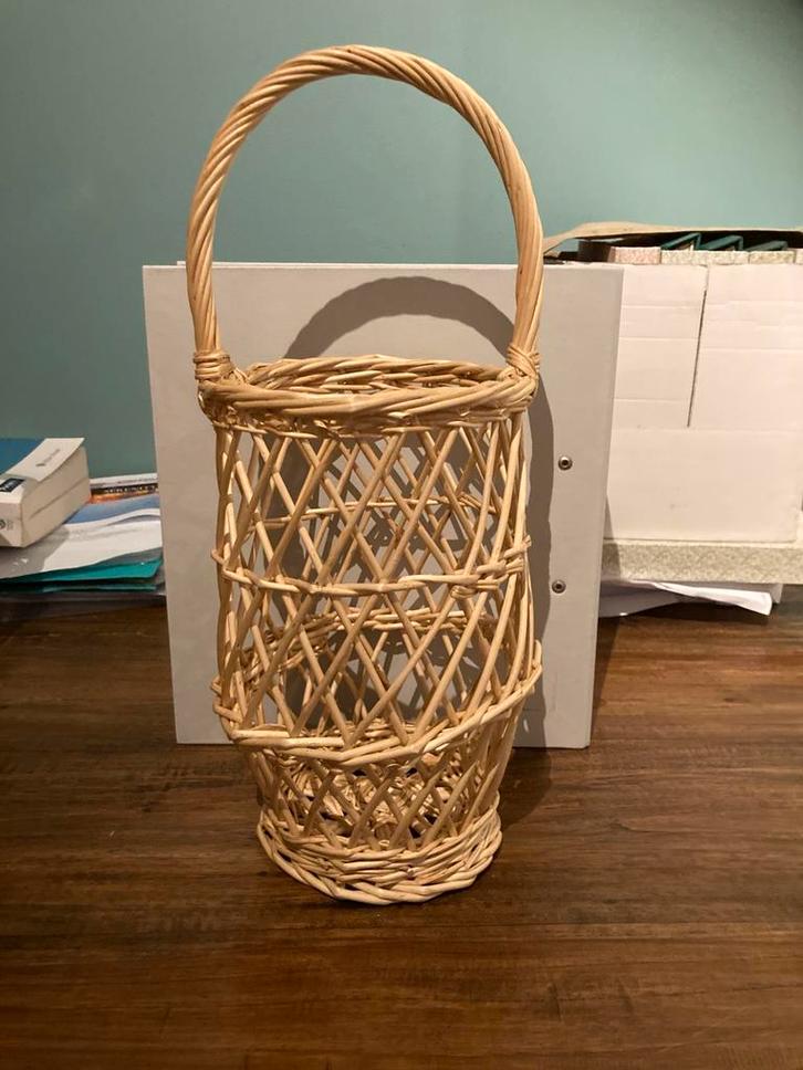 1 panier de gille enfant, Vêtements | Hommes, Costumes de carnaval & Vêtements de fête, Comme neuf, Enlèvement