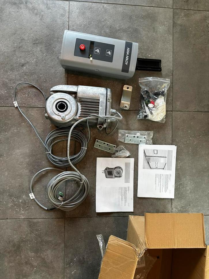 Garage poort motor heavy duty industrieel, Doe-het-zelf en Bouw, Overige Doe-Het-Zelf en Bouw, Nieuw, Ophalen