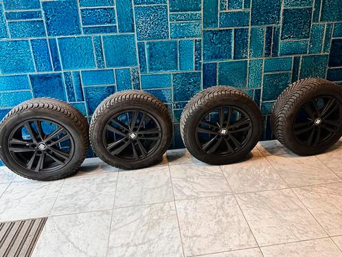 jantes d’origine SEAT Leon 16 avec pneus Pirelli, Auto-onderdelen, Banden en Velgen, Band(en), Winterbanden, 16 inch, Ophalen