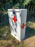 medic, Ophalen