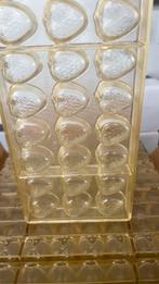 Chocolade vormen, Ophalen