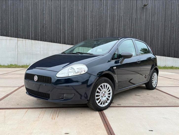 Fiat Punto 1,3JTD DIESEL , Ketting VV , Gekeurd, Auto's, Fiat, Particulier, Grande Punto, ABS, Airbags, Bluetooth, Boordcomputer
