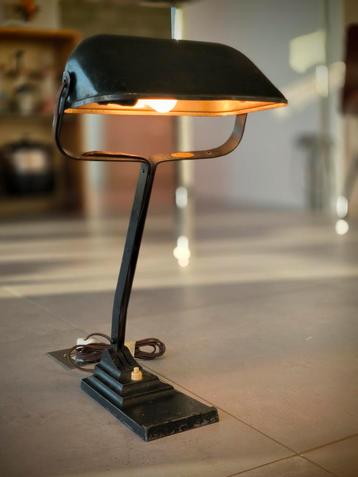 Herpe Model 52 lamp beschikbaar voor biedingen