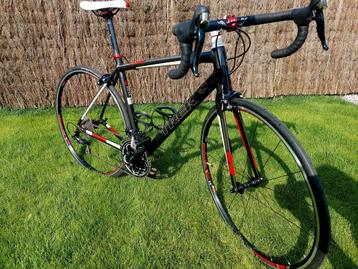 Racefiets trek  madone in nieuwstaat! beschikbaar voor biedingen