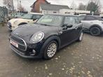 Mini Cooper D 1.5 diesel euro 6, Auto's, Voorwielaandrijving, 4 zetels, Stof, Zwart