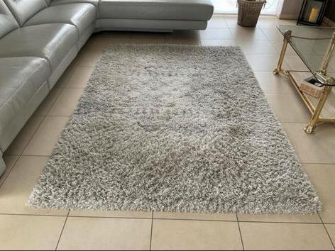 Mooi grijs tapijt voor woonkamer/eetkamer/nieuwe slaapkamer, Huis en Inrichting, Stoffering | Tapijten en Vloerkleden, Zo goed als nieuw