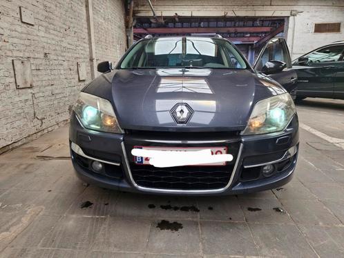 Renault Laguna 2.0 Bose Edition EXPORT, Auto's, Renault, Particulier, Laguna, ABS, Airbags, Airconditioning, Android Auto, Apple Carplay